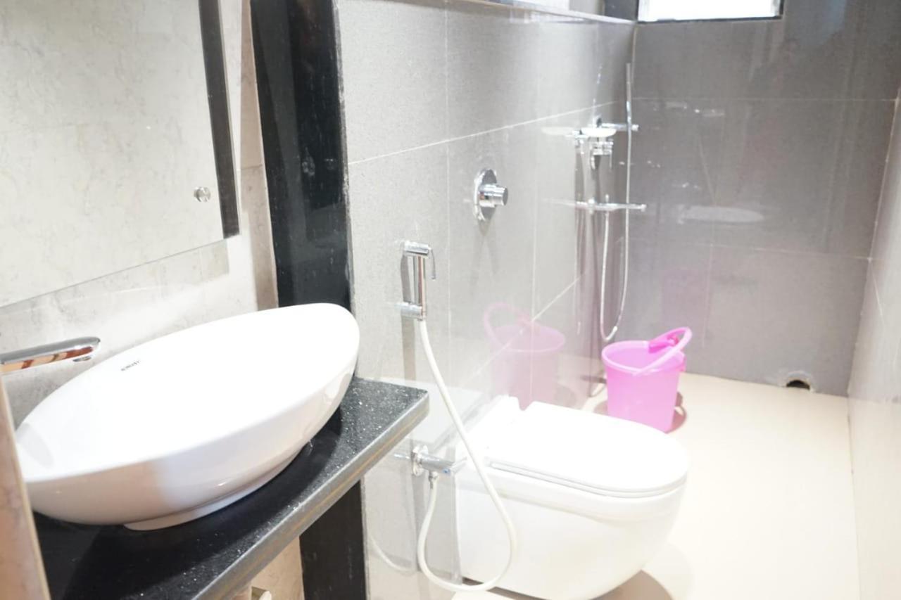 Hotel Mannat International 迪卡 外观 照片